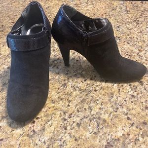 Alfani ankle booties - Black boots - size 6,